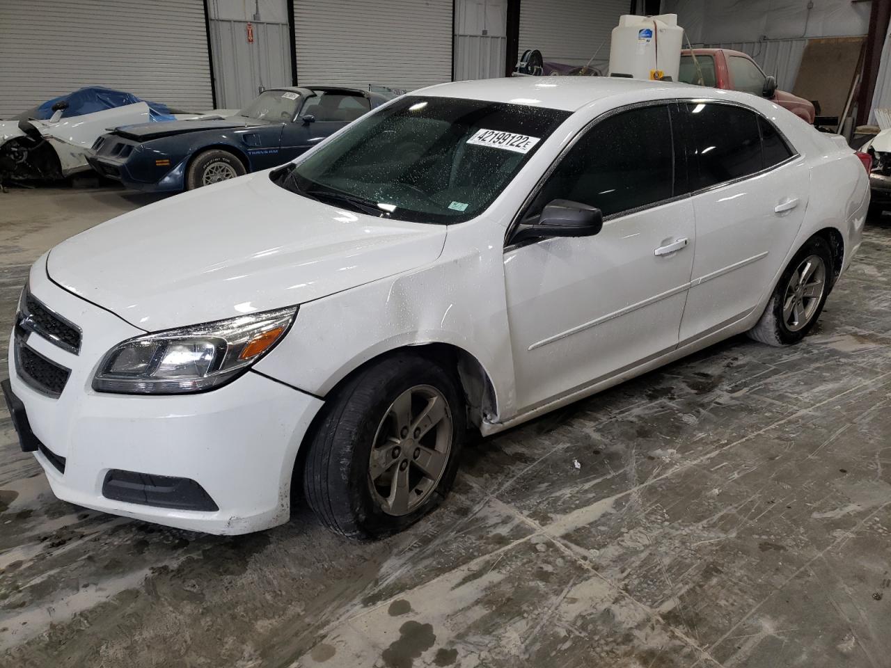 Photo 2 from auction – 2013 CHEVROLET MALIBU LS with VIN 1G11B5SA9DF351485