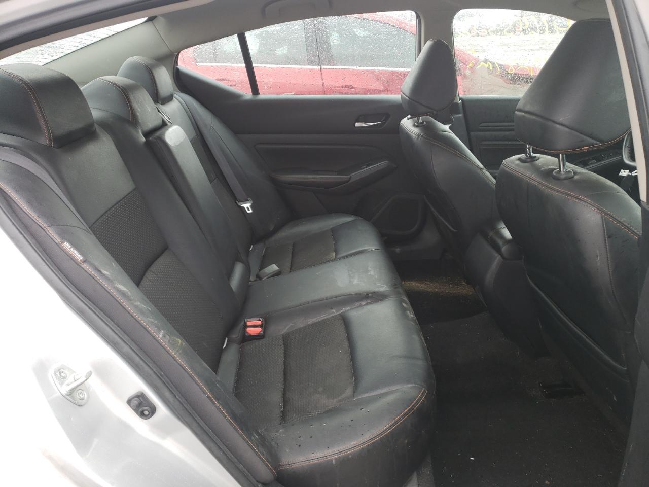 Photo 6 from auction – 2019 NISSAN ALTIMA SR with VIN 1N4BL4CV9KC108106