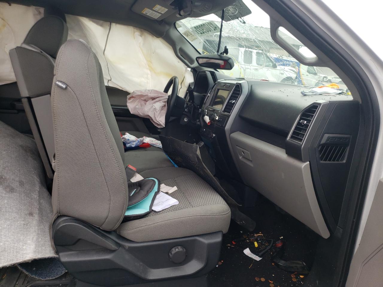 Photo 5 from auction – 2018 FORD F150 SUPER with VIN 1FTEX1CB3JKF62372