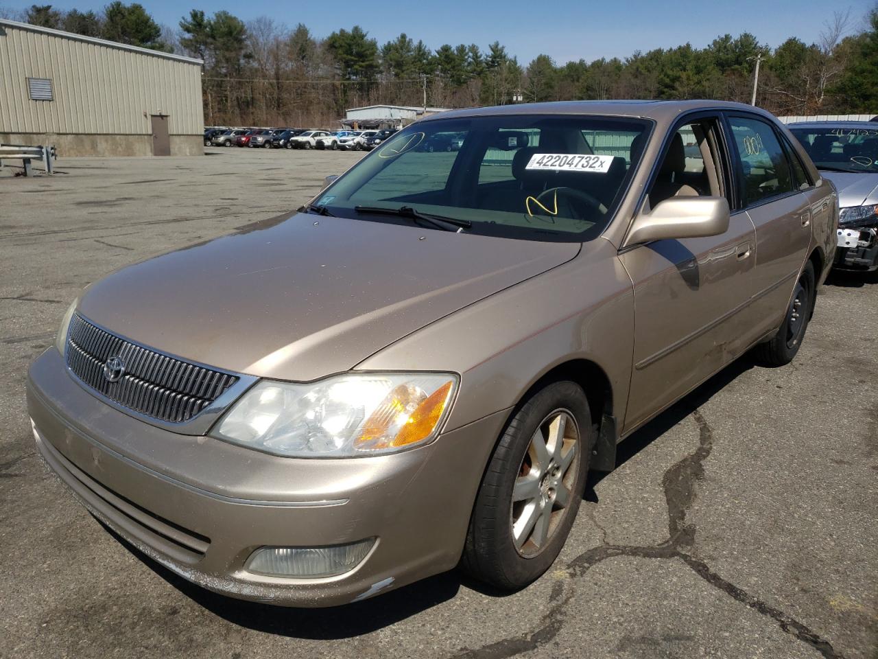 Photo 2 from auction – 2002 TOYOTA AVALON XL with VIN 4T1BF28B92U231219