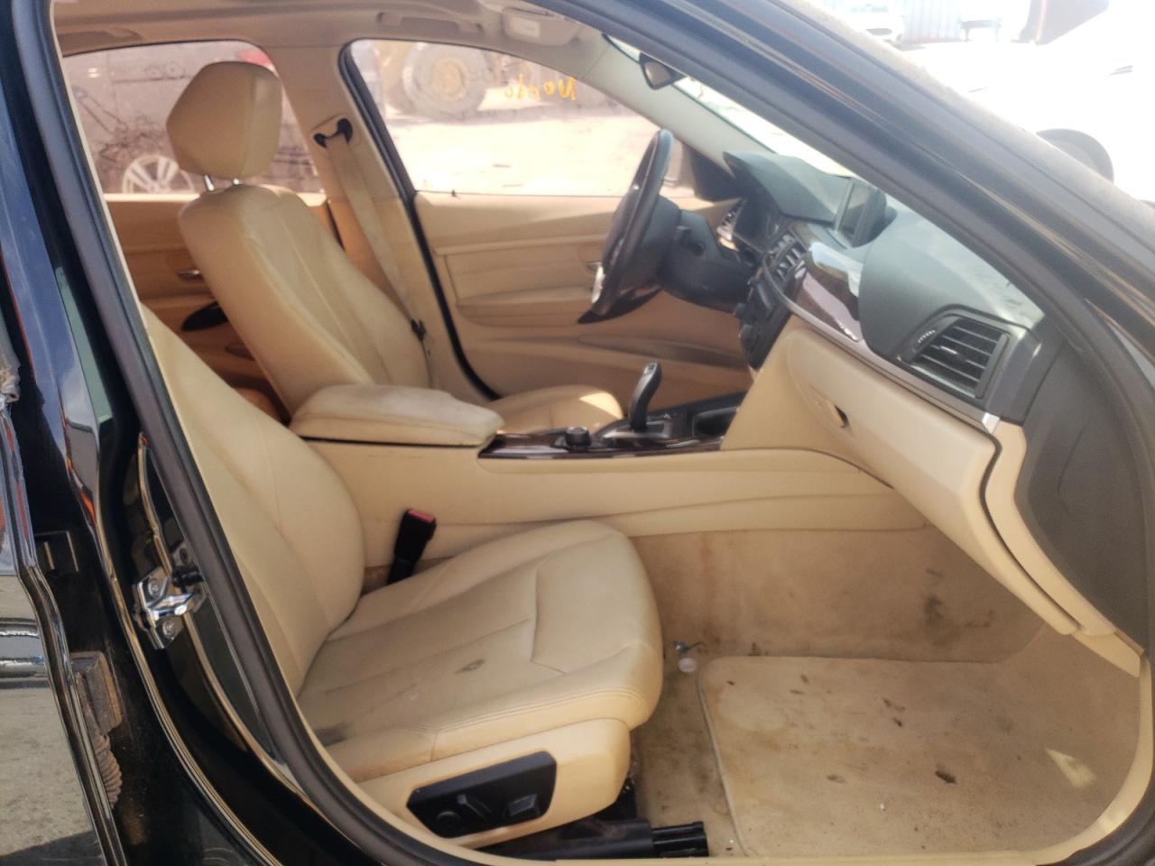 Photo 5 from auction – 2013 BMW 328 I with VIN WBA3A5C52DF350678