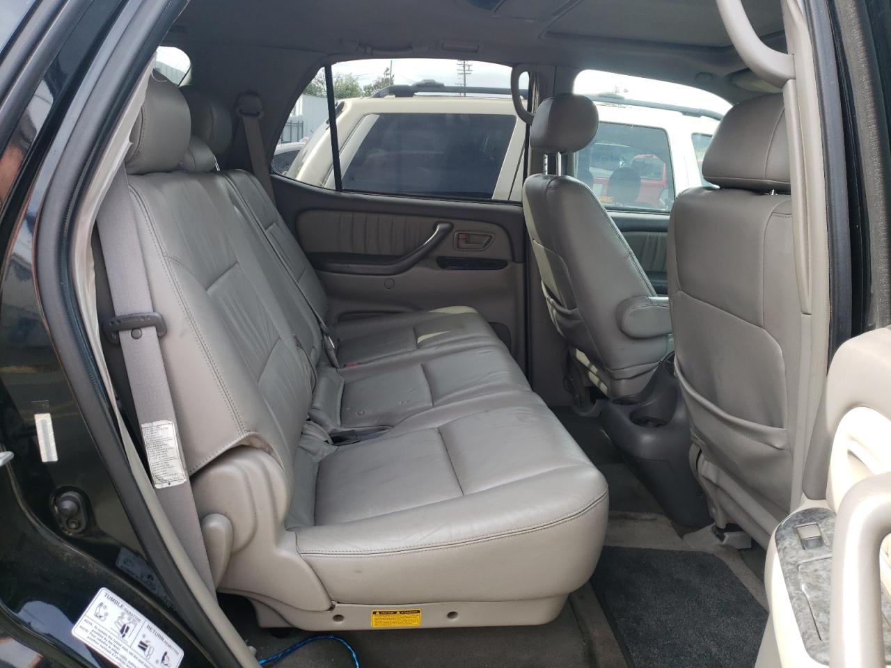 Photo 6 from auction – 2003 TOYOTA SEQUOIA LI with VIN 5TDBT48A03S176424