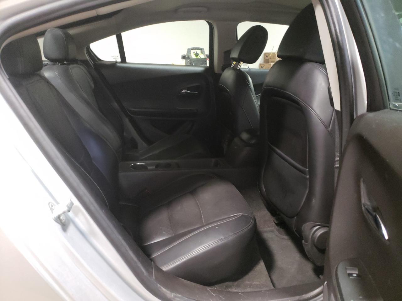 Photo 6 from auction – 2012 CHEVROLET VOLT with VIN 1G1RB6E41CU106527