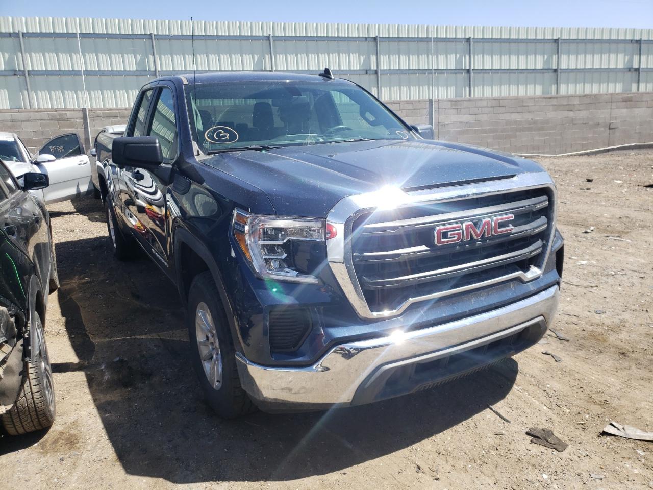 GMC SIERRA C15 2021 with VIN 1GTR8AEK7MZ334141 - Photo from auction
