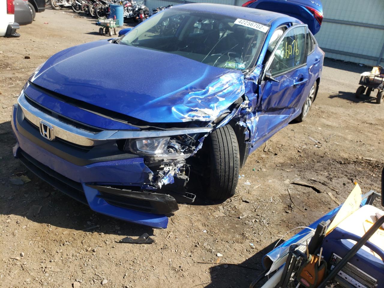 Photo 9 from auction – 2017 HONDA CIVIC EX with VIN 19XFC2F73HE225176