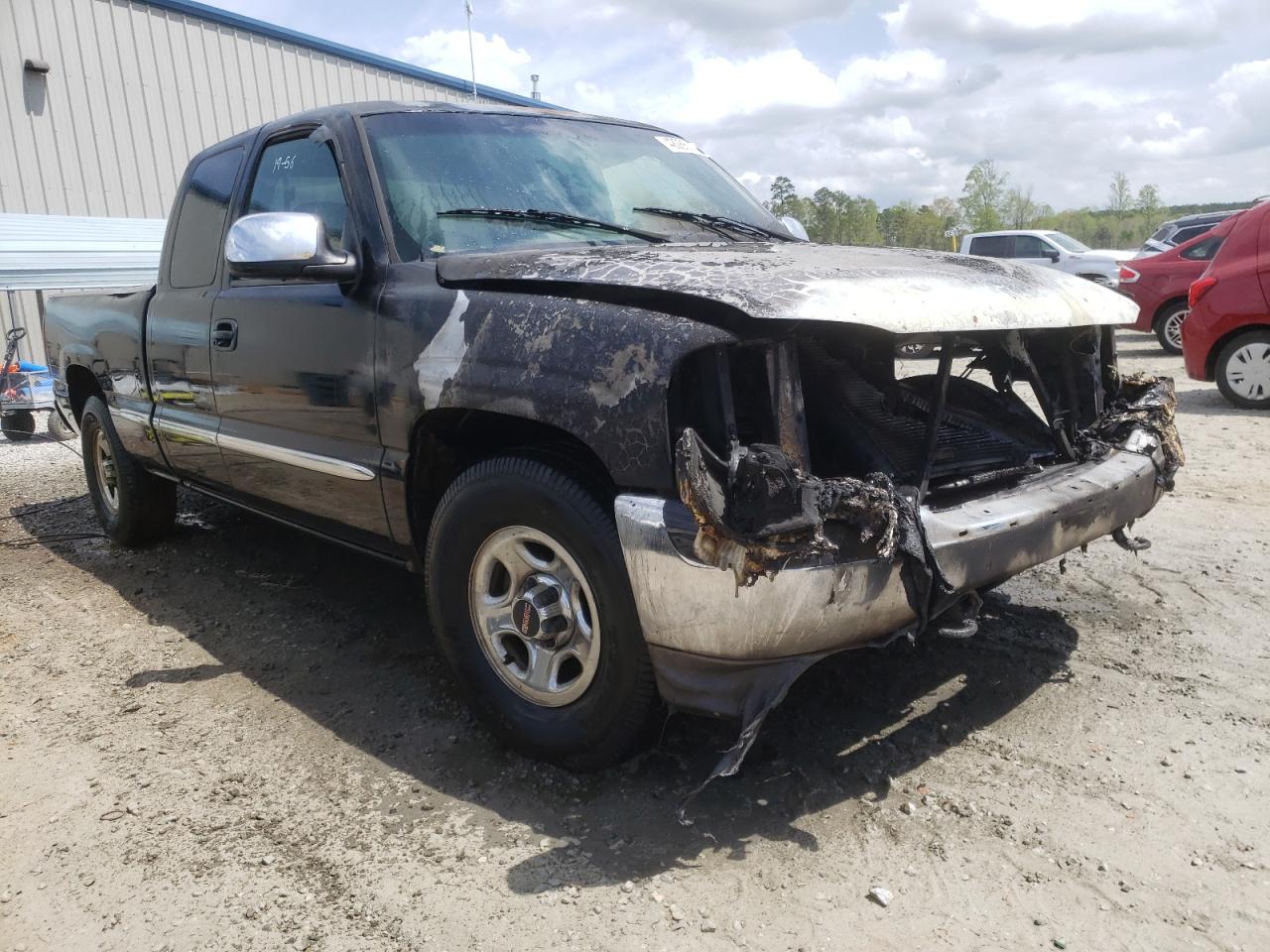 GMC NEW SIERRA 2000 with VIN 1GTEC19V0YZ361737 - Photo from auction