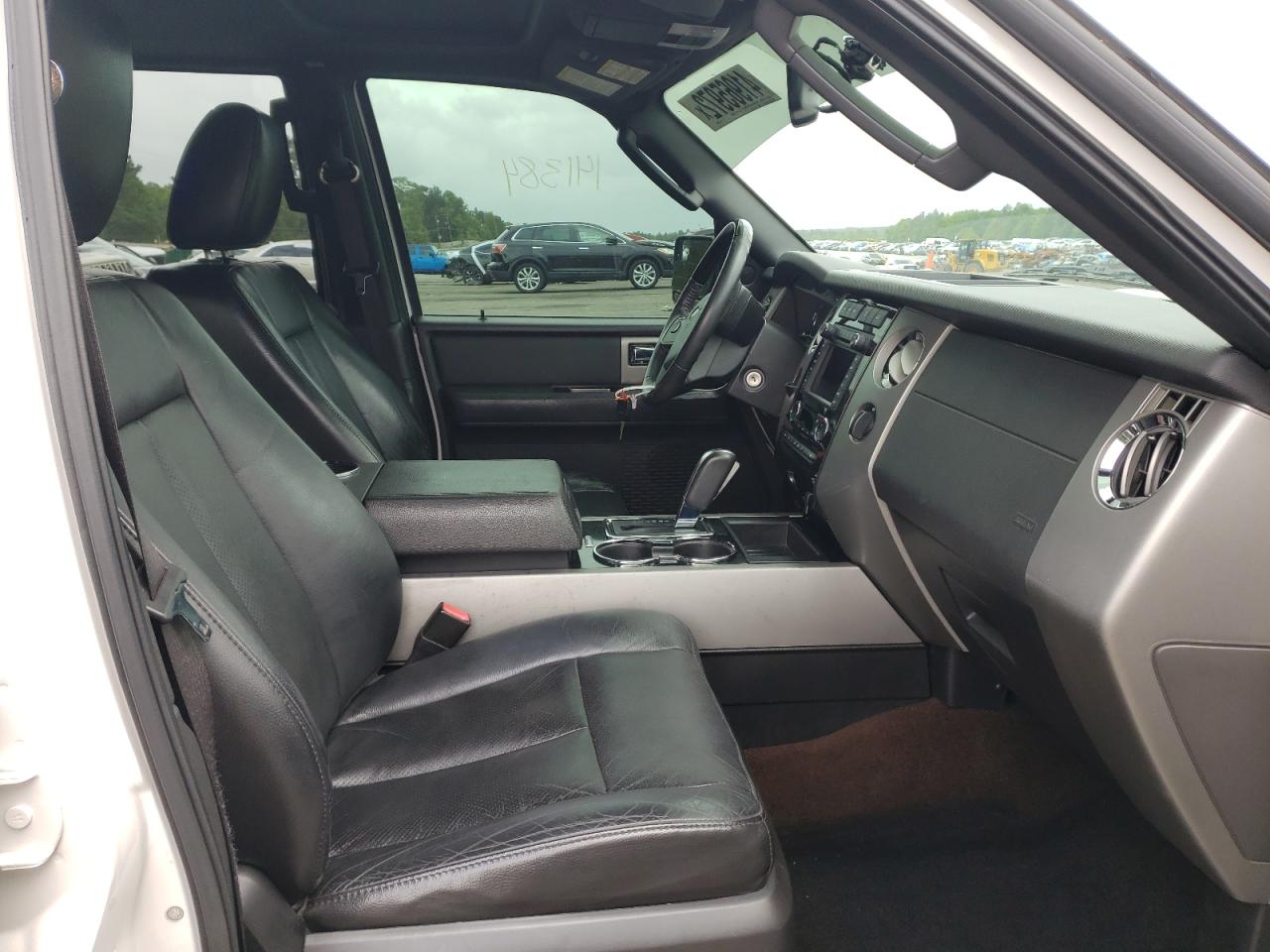 Photo 5 from auction – 2012 FORD EXPEDITION with VIN 1FMJK1K57CEF54961