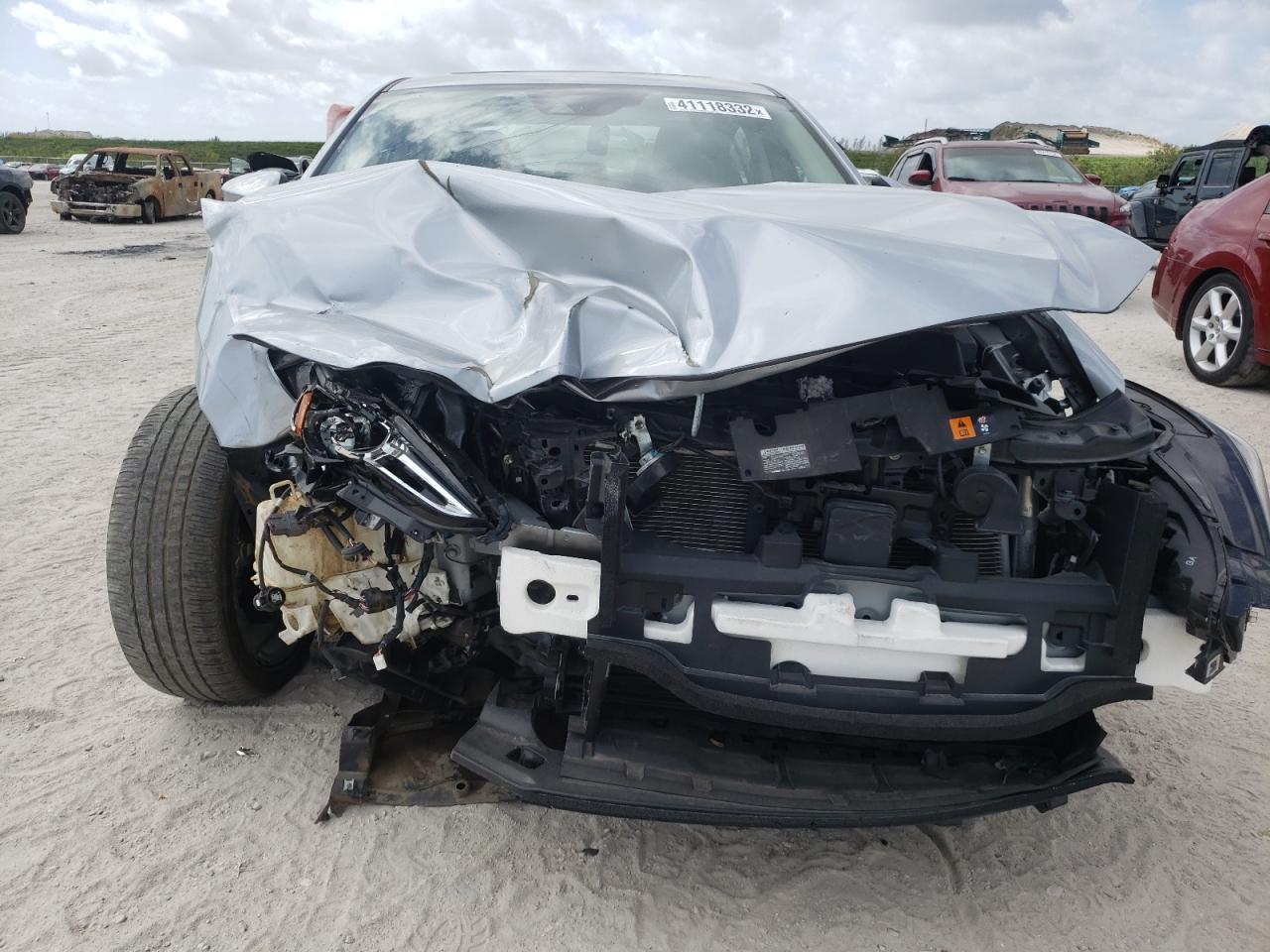 Photo 9 from auction – 2018 MAZDA 6 TOURING with VIN JM1GL1VM5J1329988