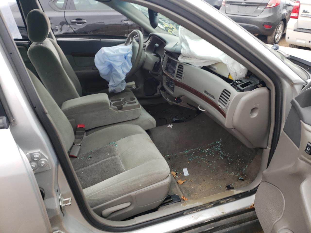 Photo 5 from auction – 2004 CHEVROLET IMPALA with VIN 2G1WF52E849310366