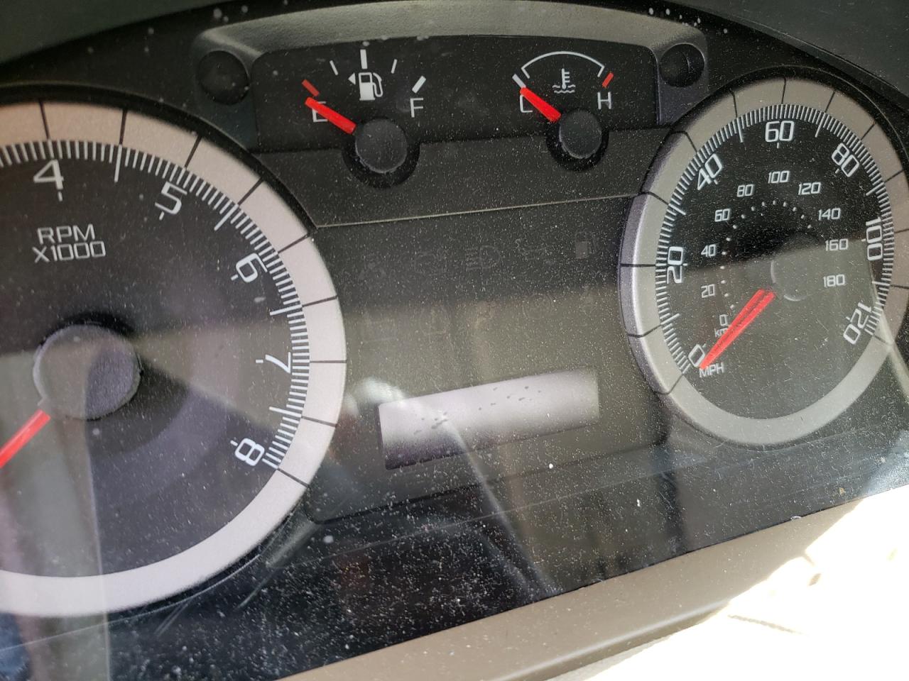 Photo 8 from auction – 2009 FORD ESCAPE LIM with VIN 1FMCU04G99KC04592