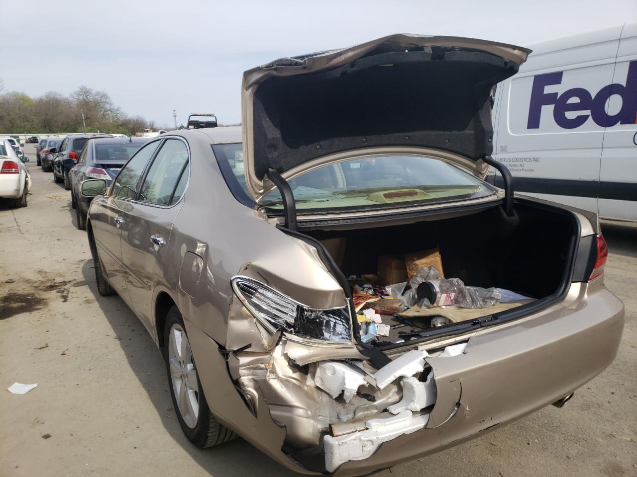 Photo 3 from auction – 2005 LEXUS ES 330 with VIN JTHBA30G155142192