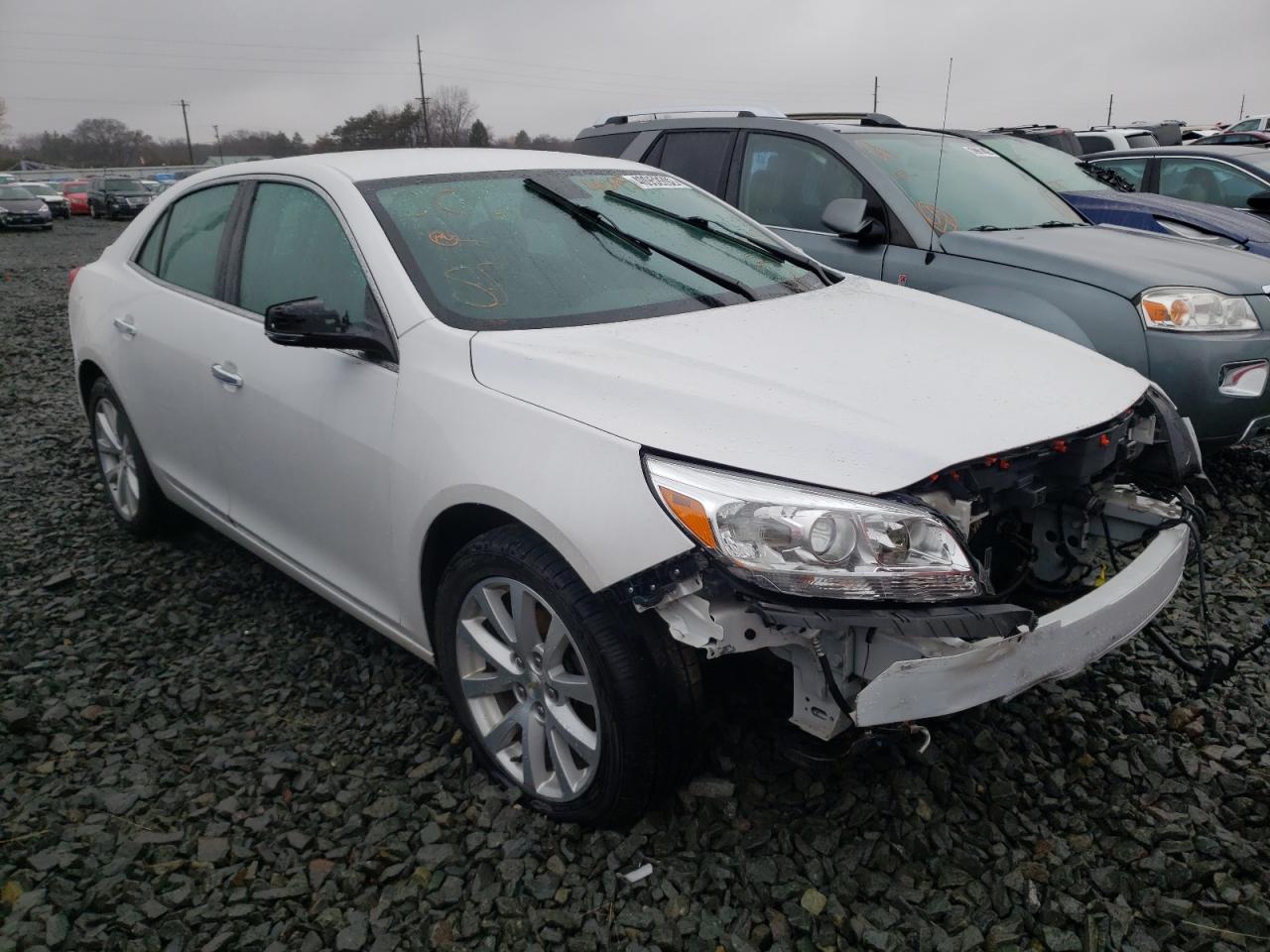 CHEVROLET MALIBU LIM 2016 with VIN 1G11E5SA2GF113585 - Photo from auction