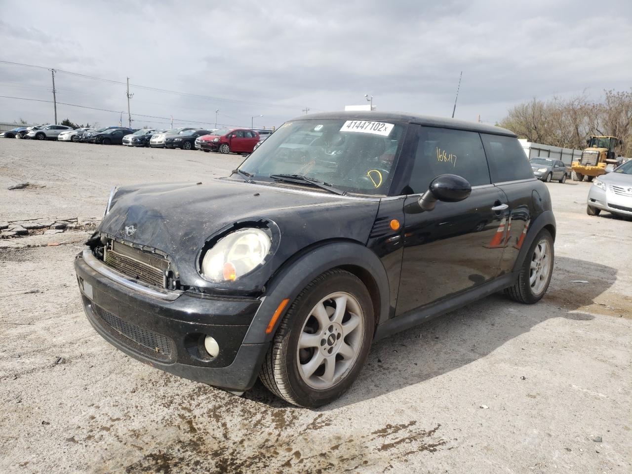 Photo 2 from auction – 2010 MINI COOPER with VIN WMWMF3C53ATZ22249