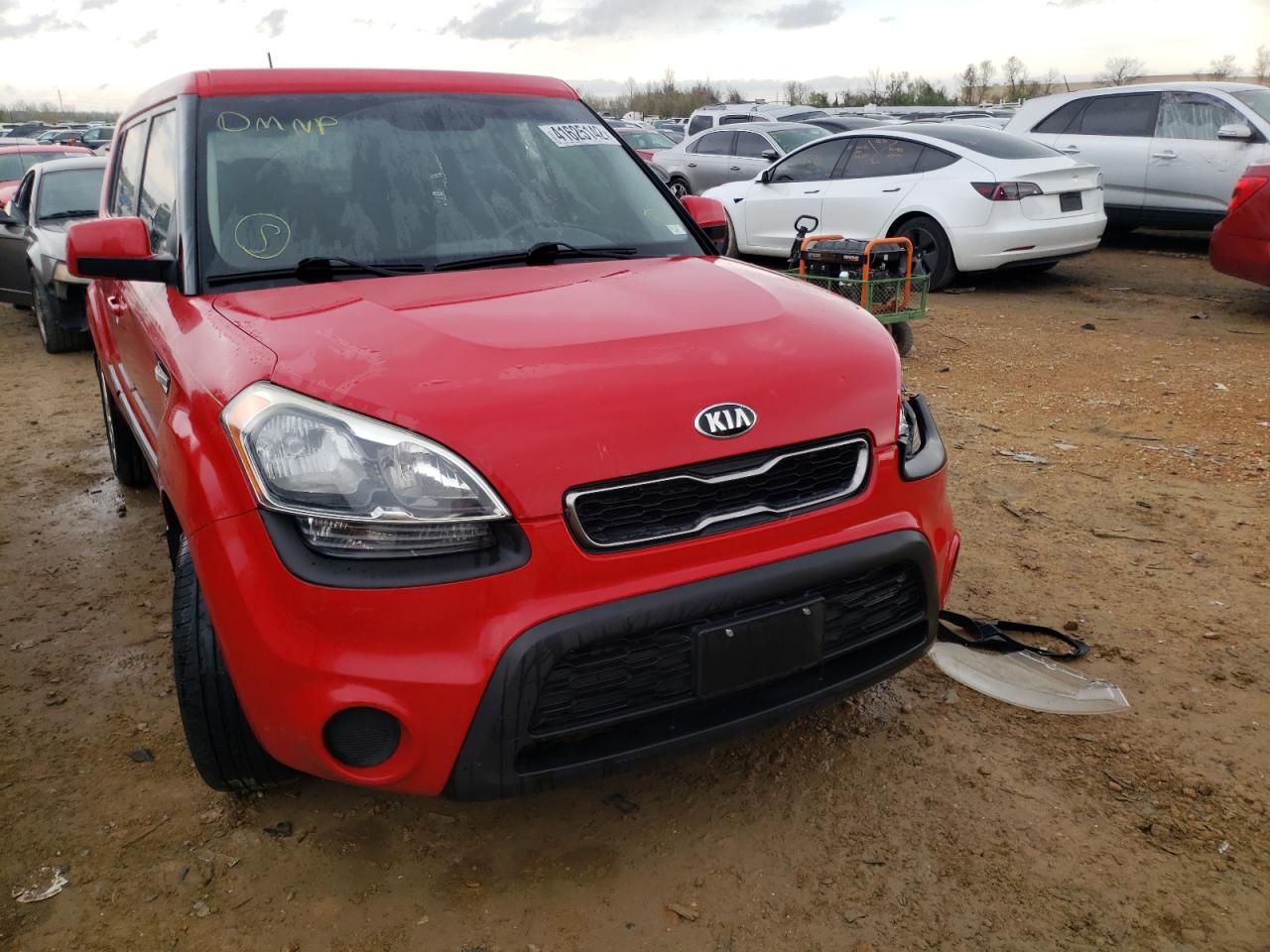 KIA SOUL 2013 z numerem VIN KNDJT2A58D7625034 - Zdjęcie z aukcji
