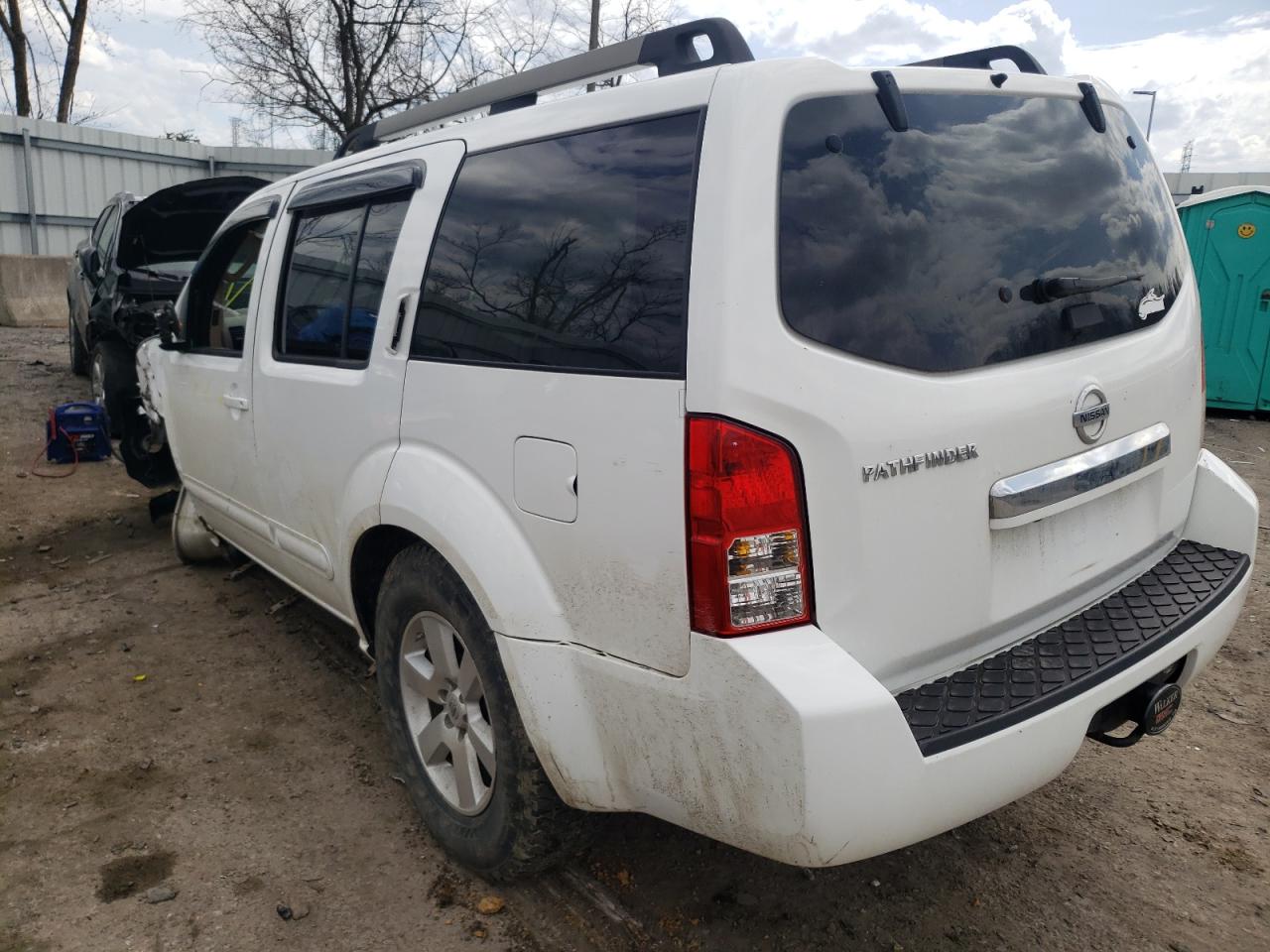 Photo 3 from auction – 2012 NISSAN PATHFINDER with VIN 5N1AR1NB8CC605571