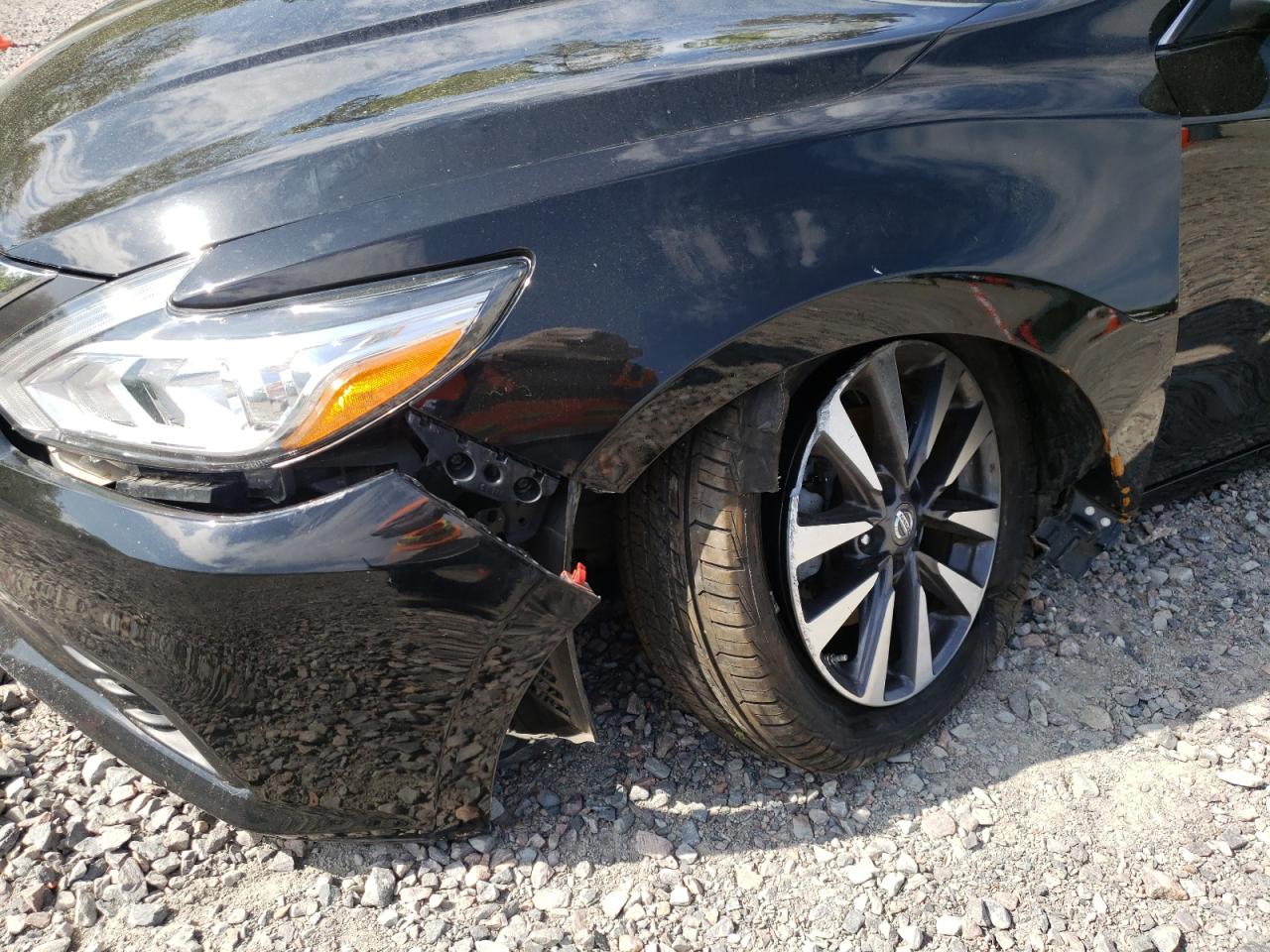 Photo 9 from auction – 2017 NISSAN ALTIMA 2.5 with VIN 1N4AL3AP5HC174736