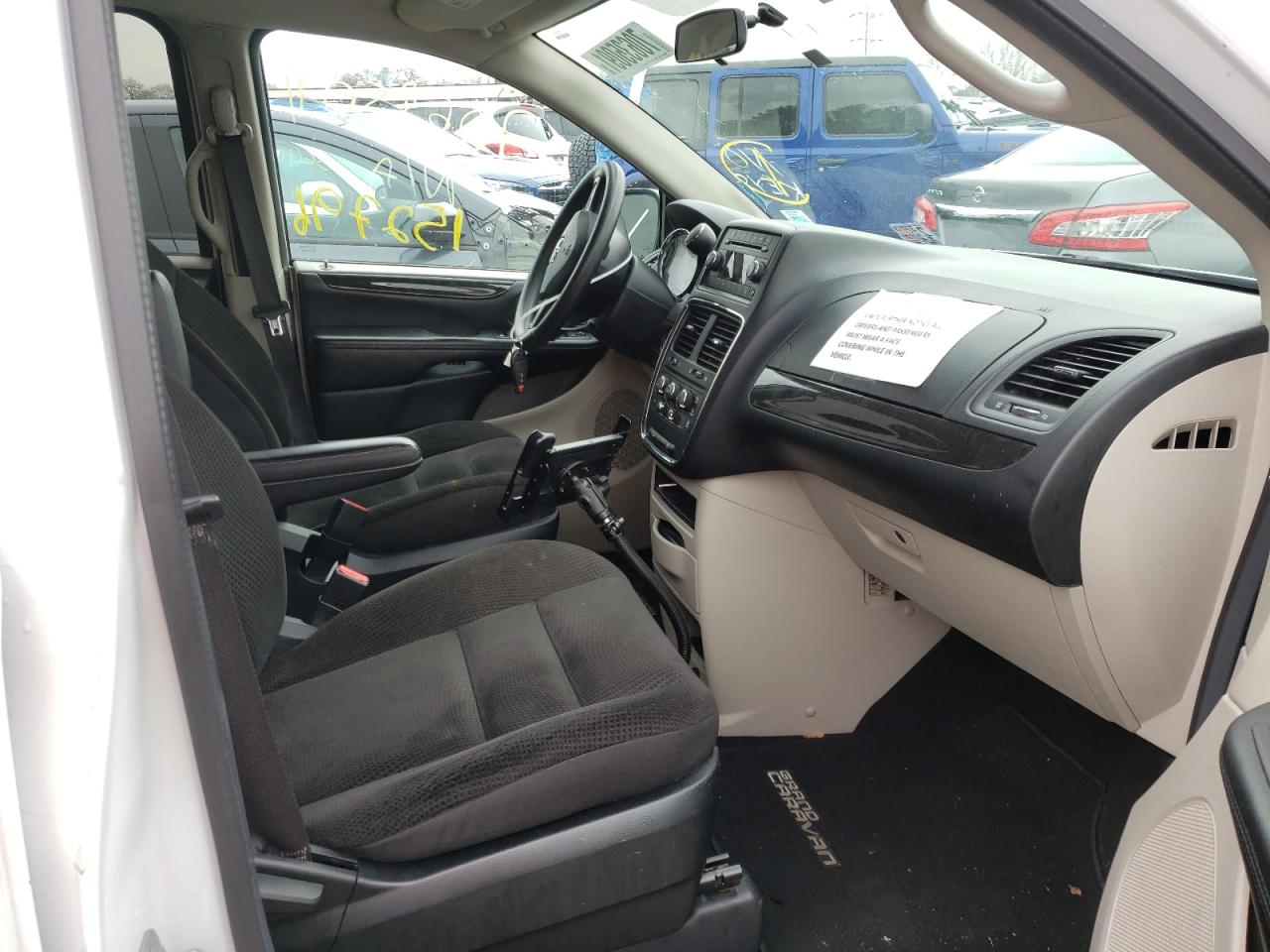 Photo 5 from auction – 2017 DODGE GRAND CARA with VIN 2C4RDGBG3HR819651