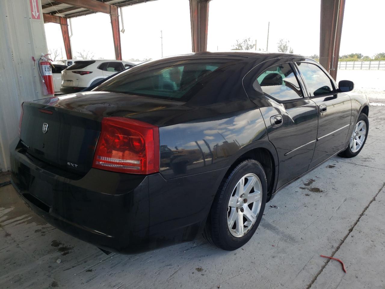 Photo 4 from auction – 2006 DODGE CHARGER SE with VIN 2B3KA43G86H401324