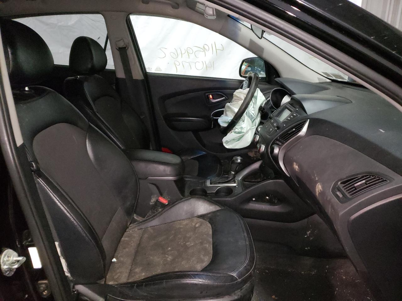 Photo 5 from auction – 2015 HYUNDAI TUCSON LIM with VIN KM8JUCAG6FU997573