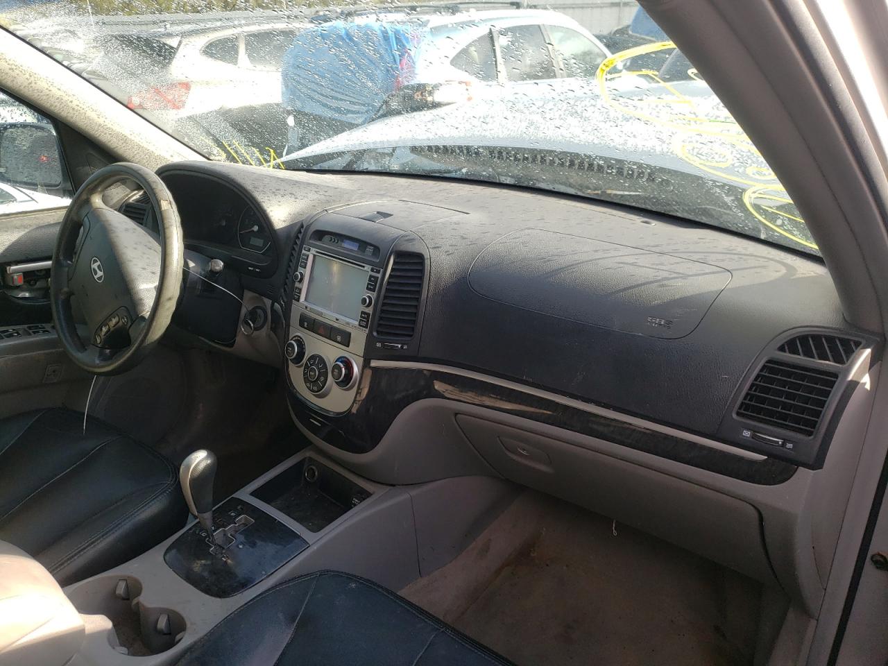 Photo 9 from auction – 2007 HYUNDAI SANTA FE G with VIN 5NMSG13D07H093802