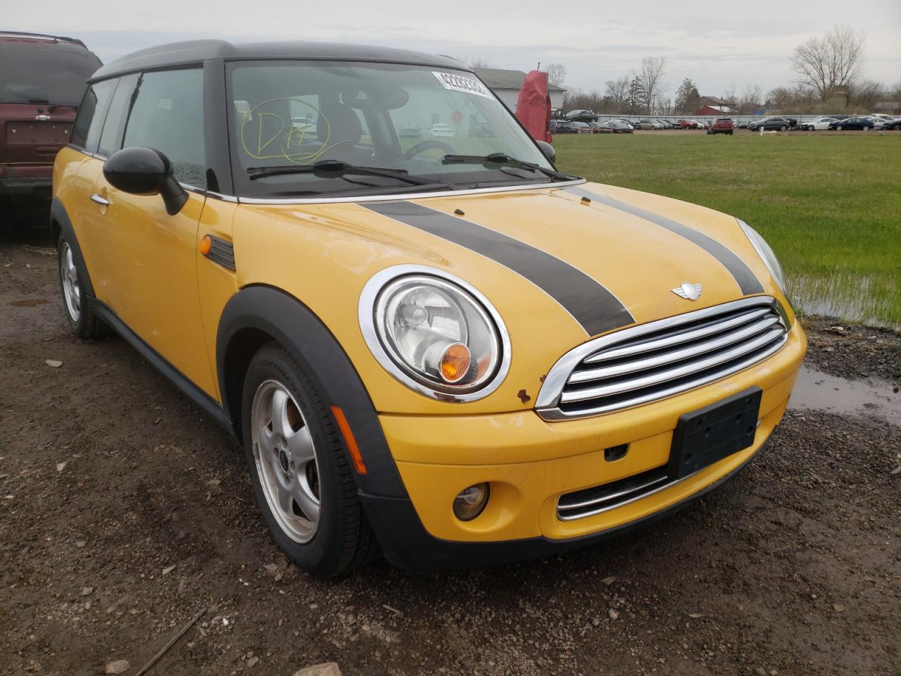Photo 9 from auction – 2008 MINI COOPER CLU with VIN WMWML33588TN67596