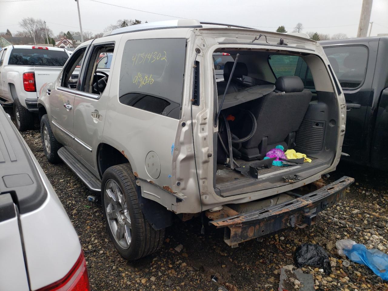 Photo 3 from auction – 2007 CADILLAC ESCALADE L with VIN 1GYEC63837R341359