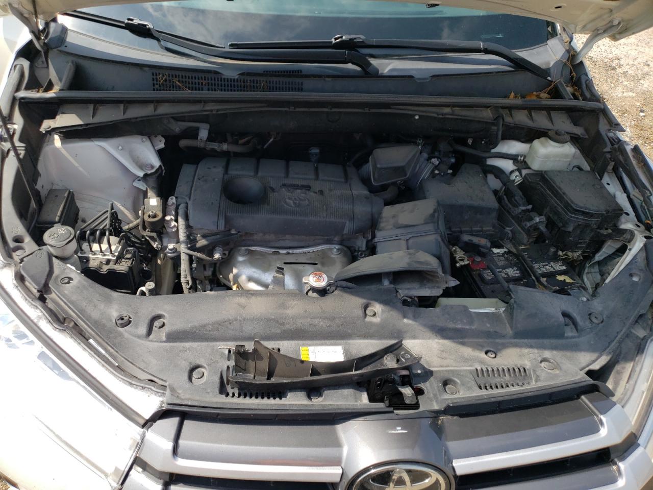 Photo 7 from auction – 2018 TOYOTA HIGHLANDER with VIN 5TDZARFH5JS039669