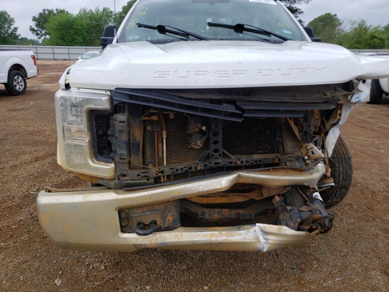 Photo 9 from auction – 2018 FORD F250 SUPER with VIN 1FT7X2A62JEB00033