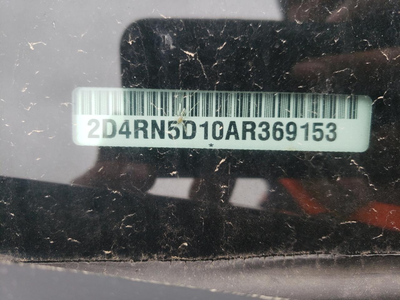 Photo 10 from auction – 2010 DODGE GRAND CARA with VIN 2D4RN5D10AR369153