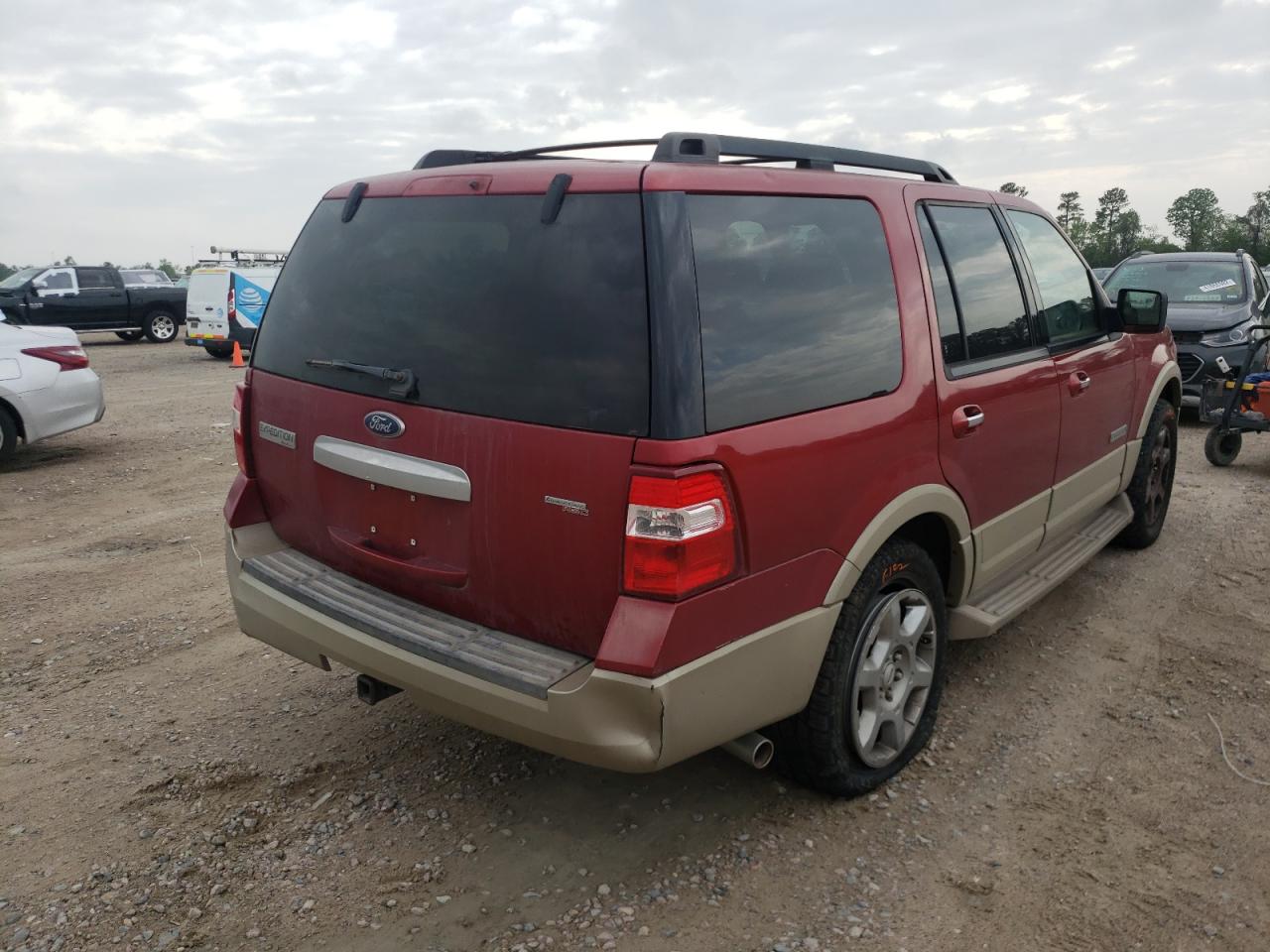 Photo 4 from auction – 2008 FORD EXPEDITION with VIN 1FMFU17528LA15241