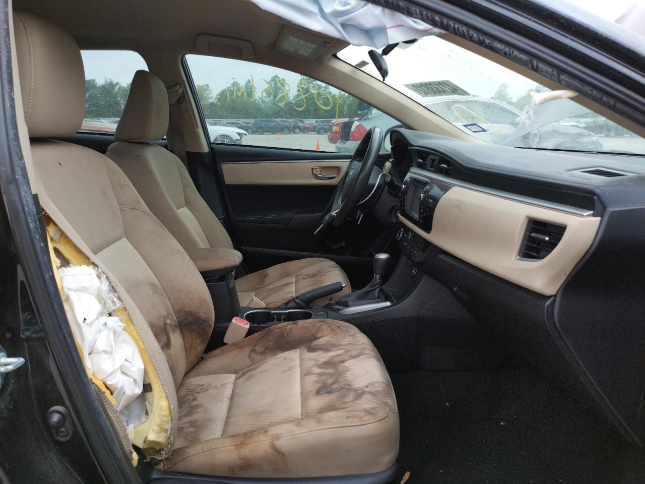 Photo 5 from auction – 2015 TOYOTA COROLLA L with VIN 5YFBURHE5FP196615