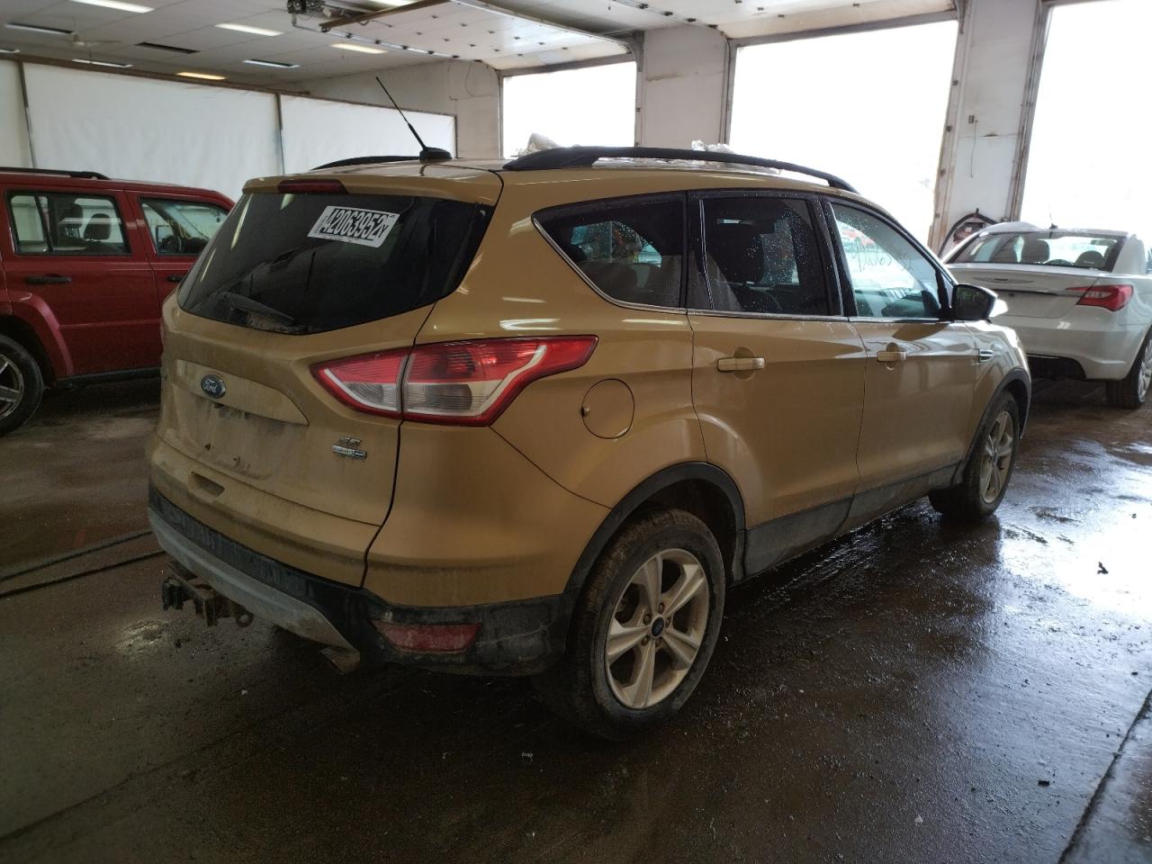 Photo 4 from auction – 2015 FORD ESCAPE SE with VIN 1FMCU9G90FUA66961