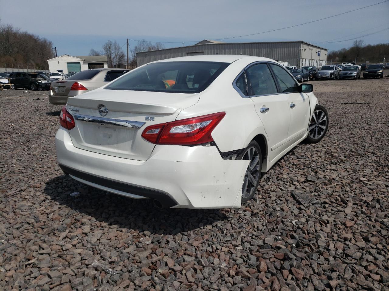 Photo 4 from auction – 2016 NISSAN ALTIMA 2.5 with VIN 1N4AL3AP7GC113726
