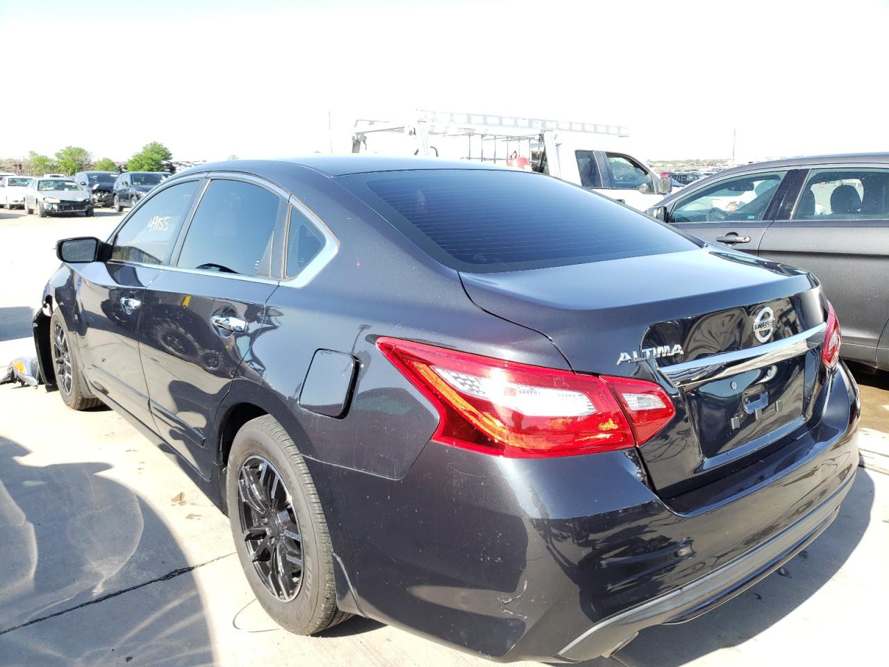 Photo 3 from auction – 2016 NISSAN ALTIMA 2.5 with VIN 1N4AL3AP3GN392256