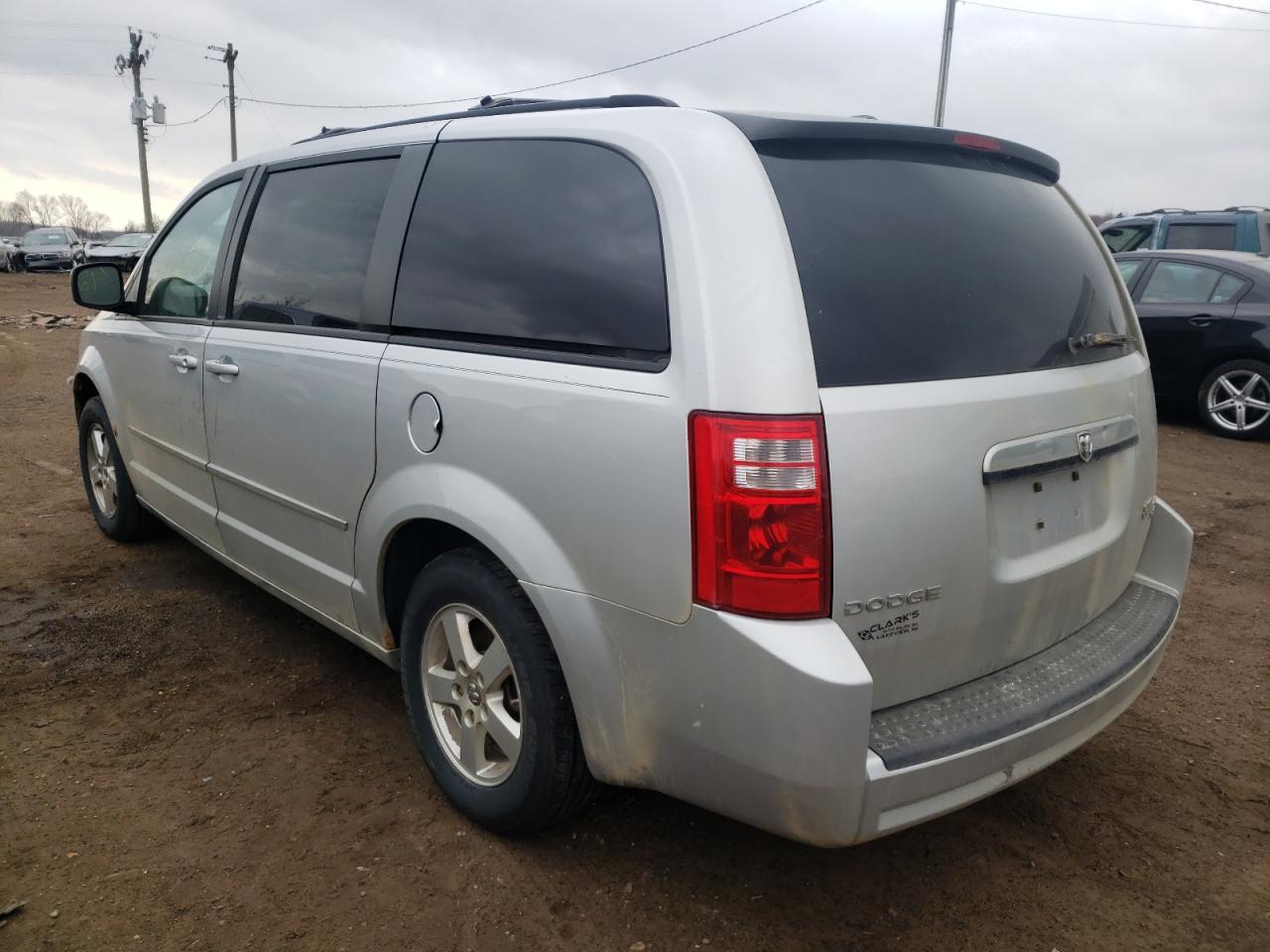 Photo 3 from auction – 2010 DODGE GRAND CARA with VIN 2D4RN5D16AR209729