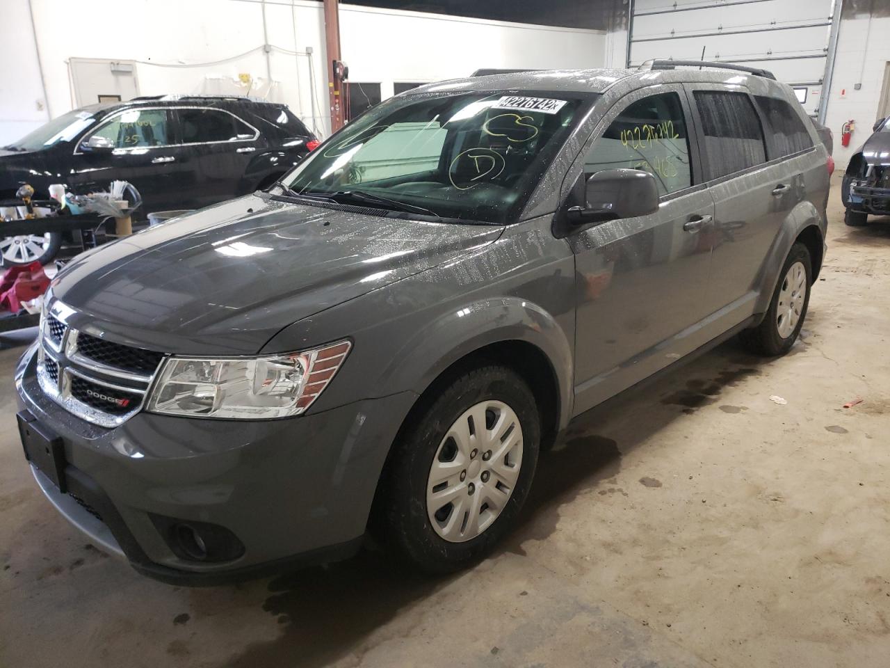 Photo 2 from auction – 2019 DODGE JOURNEY SE with VIN 3C4PDCBB2KT718688