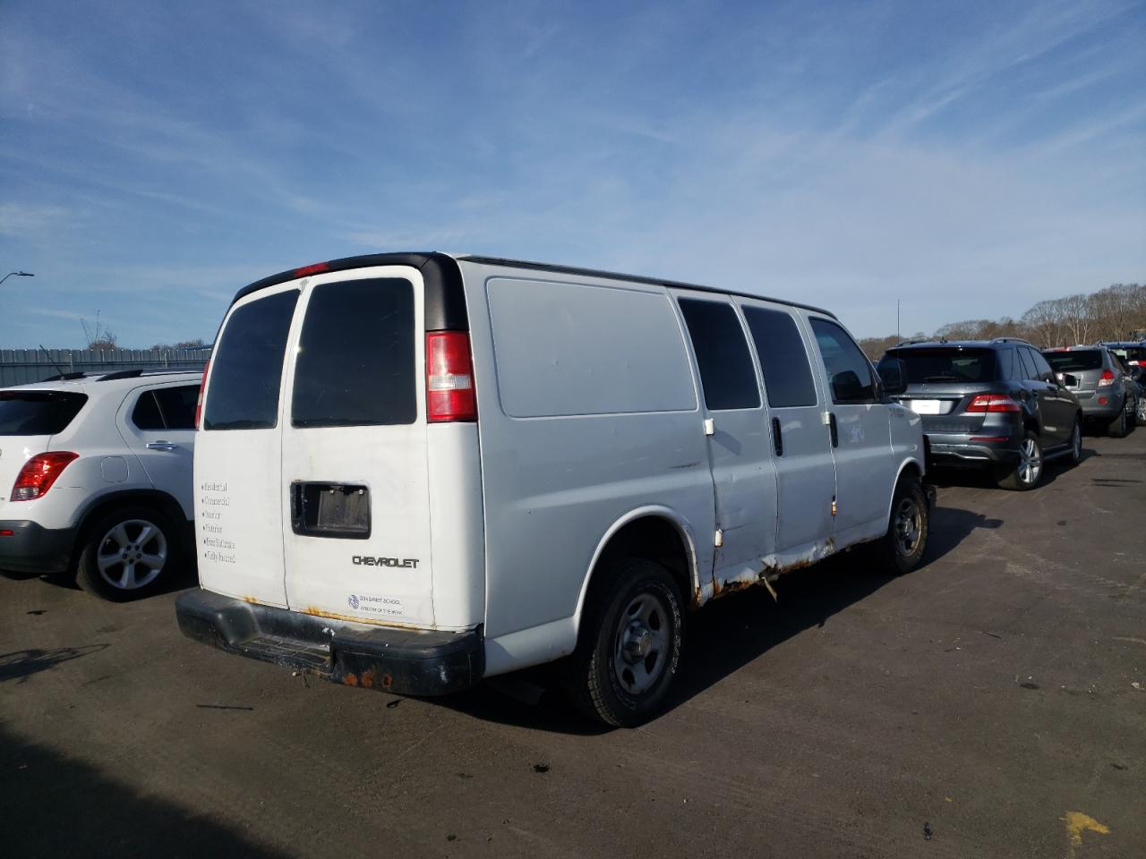 Photo 4 from auction – 2003 CHEVROLET EXPRESS G1 with VIN 1GCEG15X031115080
