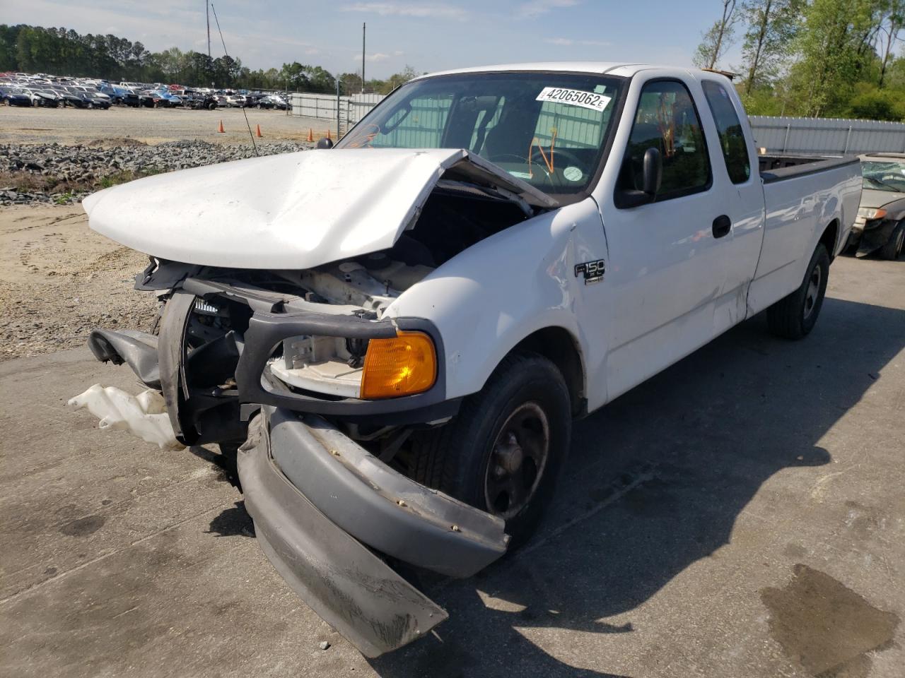 Photo 12 from auction – 2004 FORD F-150 HERI with VIN 2FTRX17W24CA30943