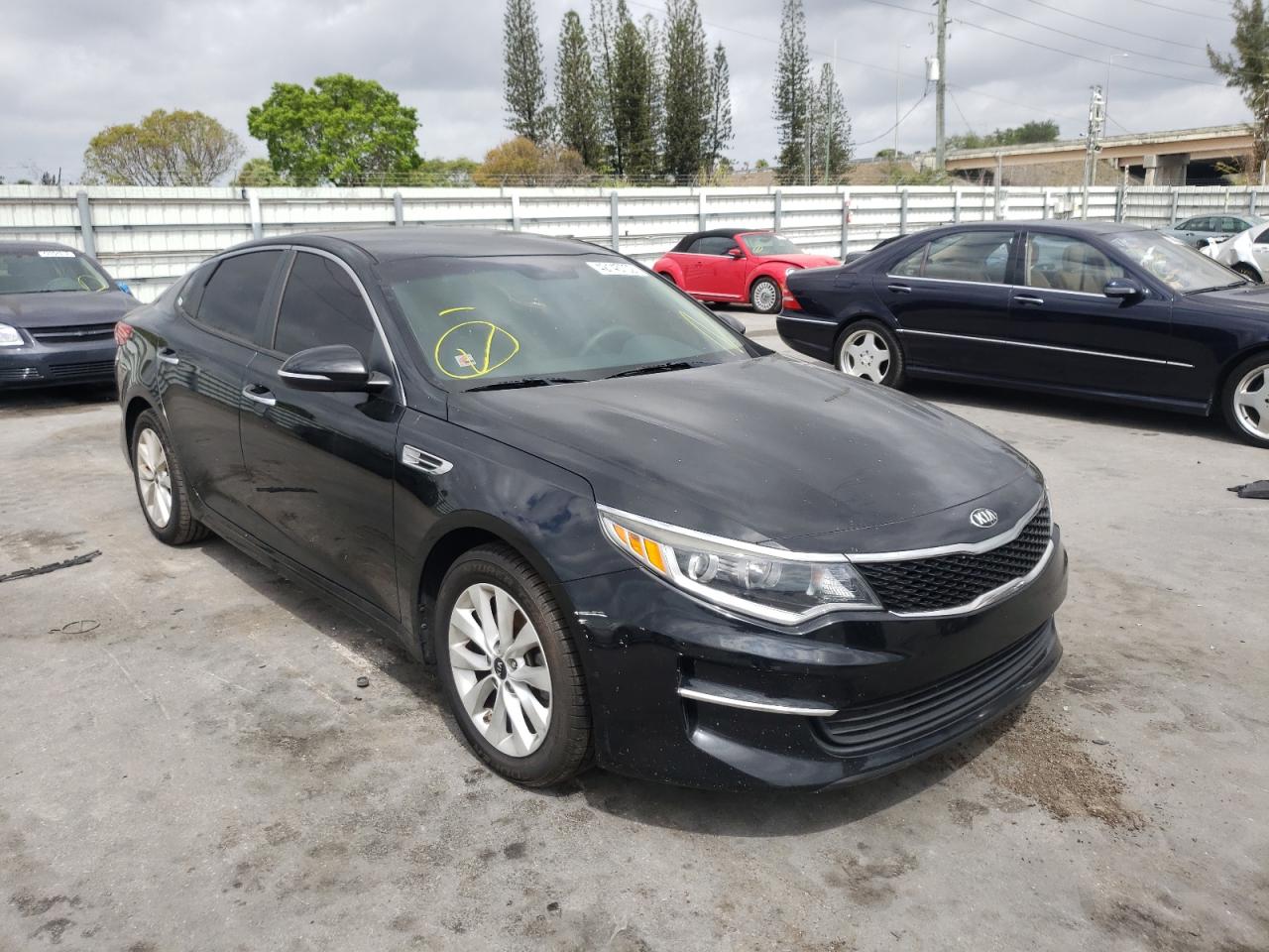 Photo 1 from auction – 2016 KIA OPTIMA LX with VIN 5XXGT4L33GG002532