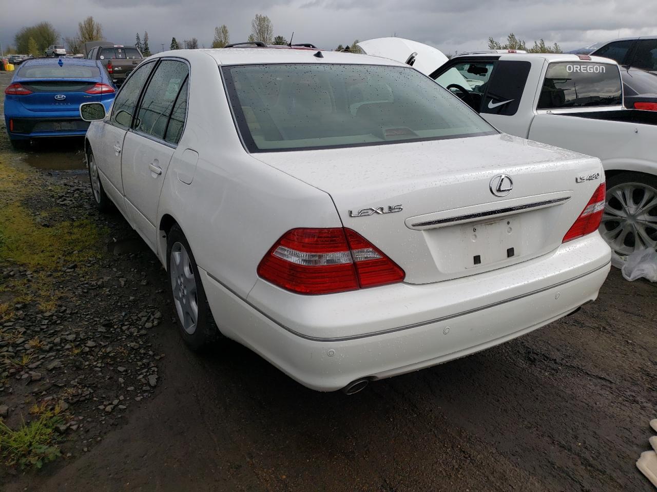 Photo 3 from auction – 2004 LEXUS LS 430 with VIN JTHBN36F140146340