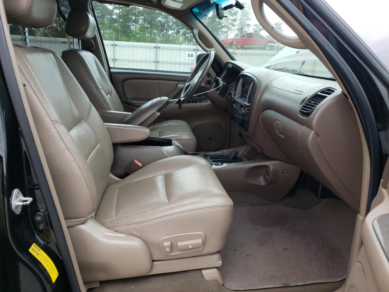 Photo 5 from auction – 2002 TOYOTA SEQUOIA LI with VIN 5TDBT48A22S073665