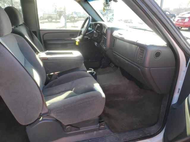 Photo 5 from auction – 2005 CHEVROLET SILVERADO with VIN 2GCEC19V351258400