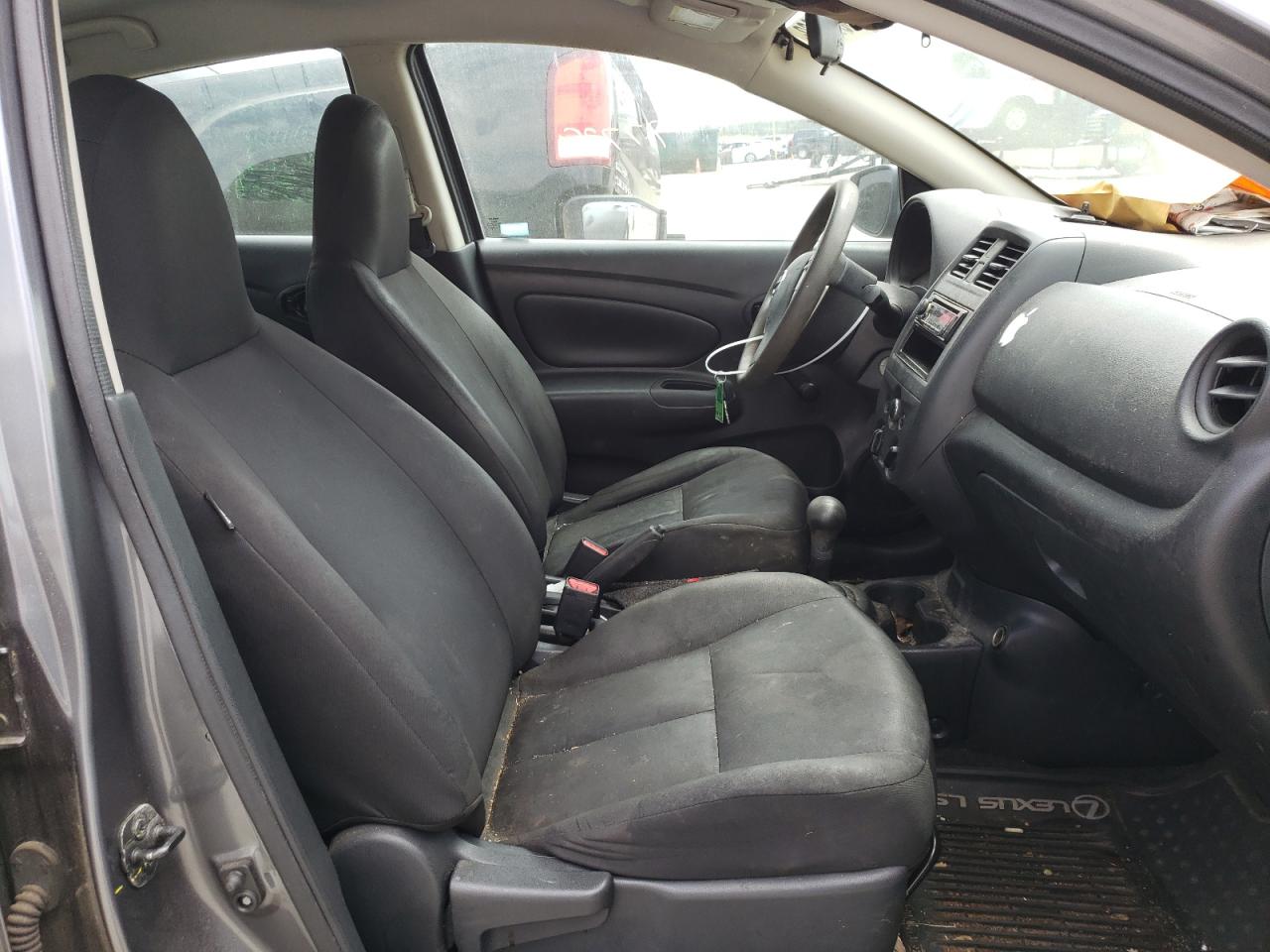 Photo 5 from auction – 2017 NISSAN VERSA S with VIN 3N1CN7AP2HL874094