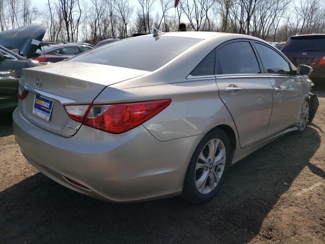 Photo 4 from auction – 2011 HYUNDAI SONATA SE with VIN 5NPEC4AC4BH045901