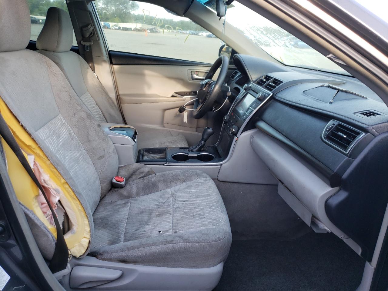 Photo 5 from auction – 2015 TOYOTA CAMRY LE with VIN 4T1BF1FK6FU993166