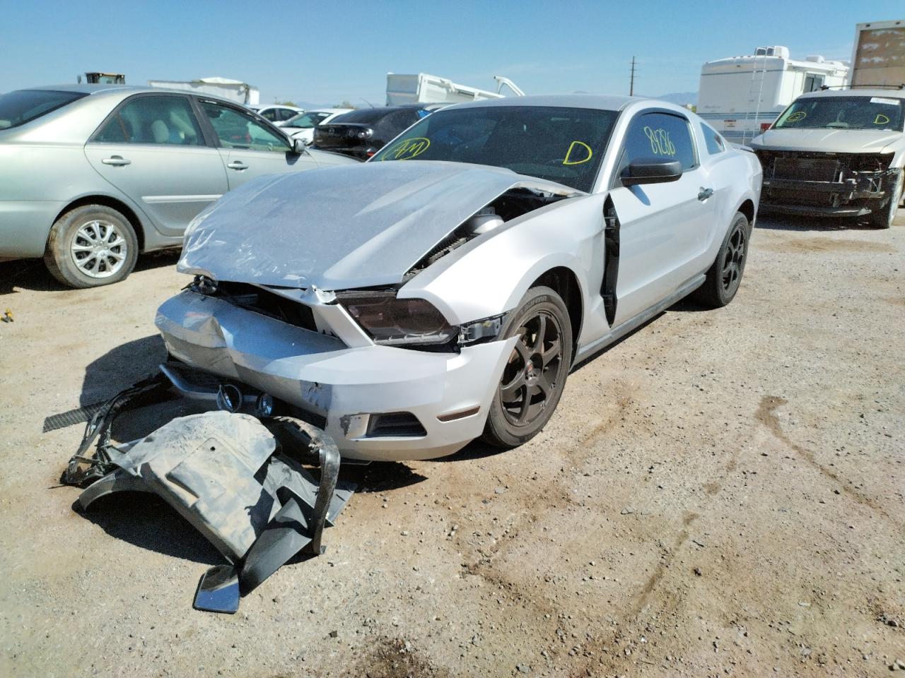 Photo 2 from auction – 2012 FORD MUSTANG with VIN 1ZVBP8AM2C5282182