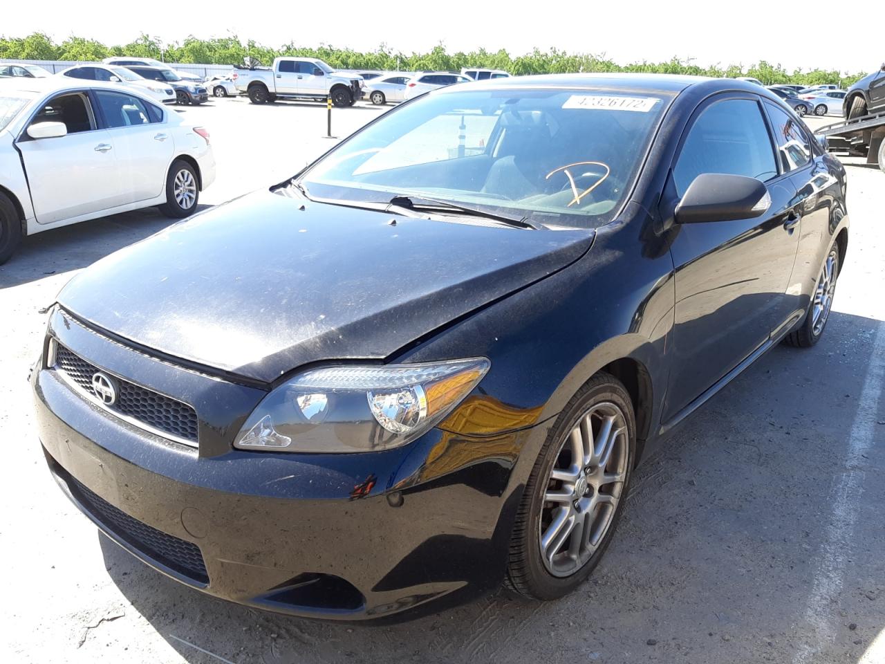 Photo 2 from auction – 2005 TOYOTA SCION TC with VIN JTKDE177950060550