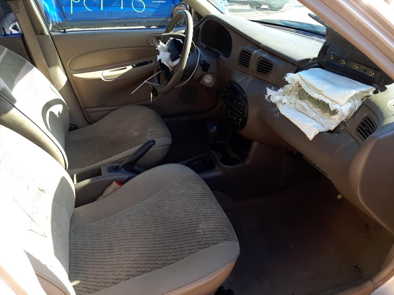 Photo 5 from auction – 1998 FORD ESCORT SE with VIN 3FAFP15P1WR249164