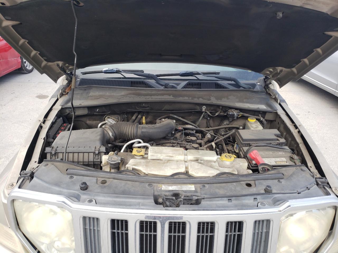 Photo 7 from auction – 2011 JEEP LIBERTY LI with VIN 1J4PP5GK4BW560600