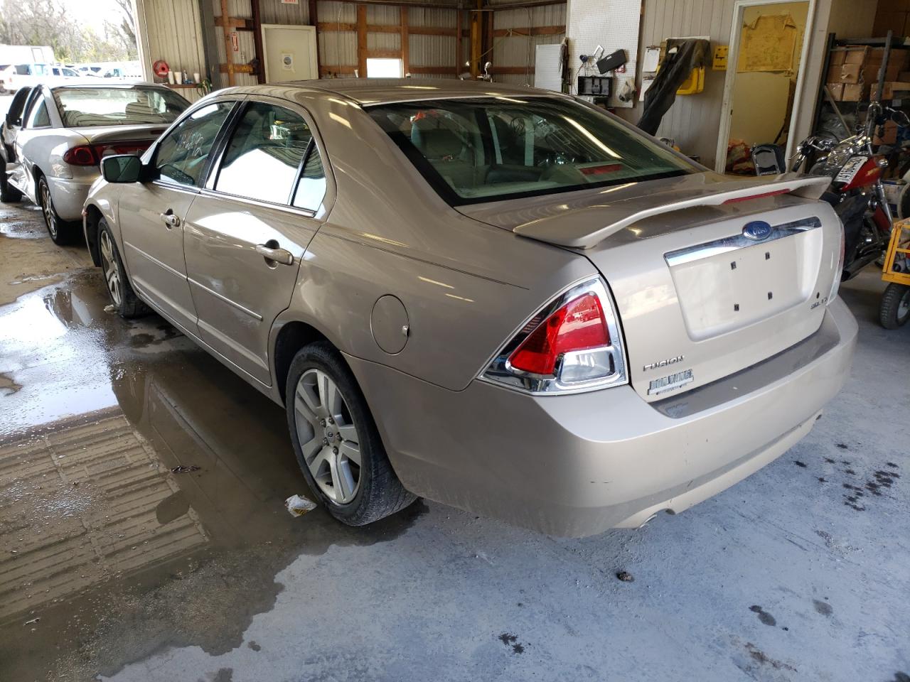 Photo 3 from auction – 2006 FORD FUSION with VIN 3FAFP08146R161582